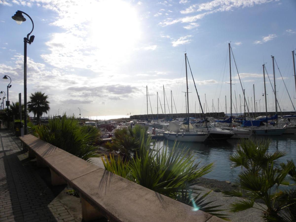 Appartamento Sanbart Mare San Bartolomeo Al Mare Dış mekan fotoğraf